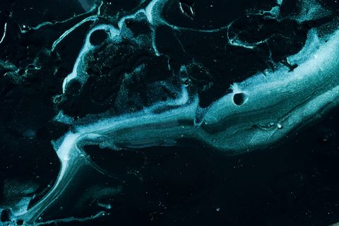 flyd-HwRTLrMXUGU-unsplash-abstract.jpg