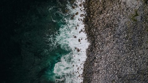 adam-seckel-xhaz6NnVT64-unsplash.jpg