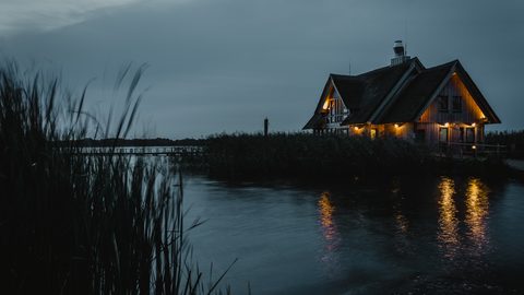 wallhaven-jxgvg5-nature.jpg
