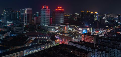 guogete-raAepsfd5uI-unsplash-urban.jpg