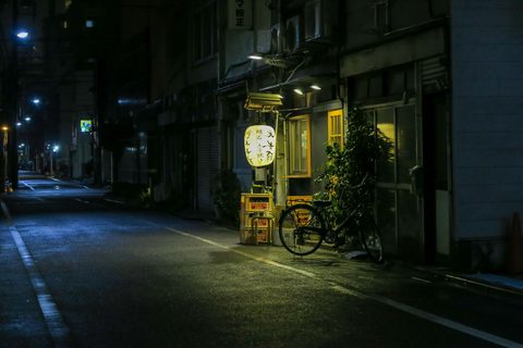 shigeki-wakabayashi-IWc42KlU2yA-unsplash-urban.jpg